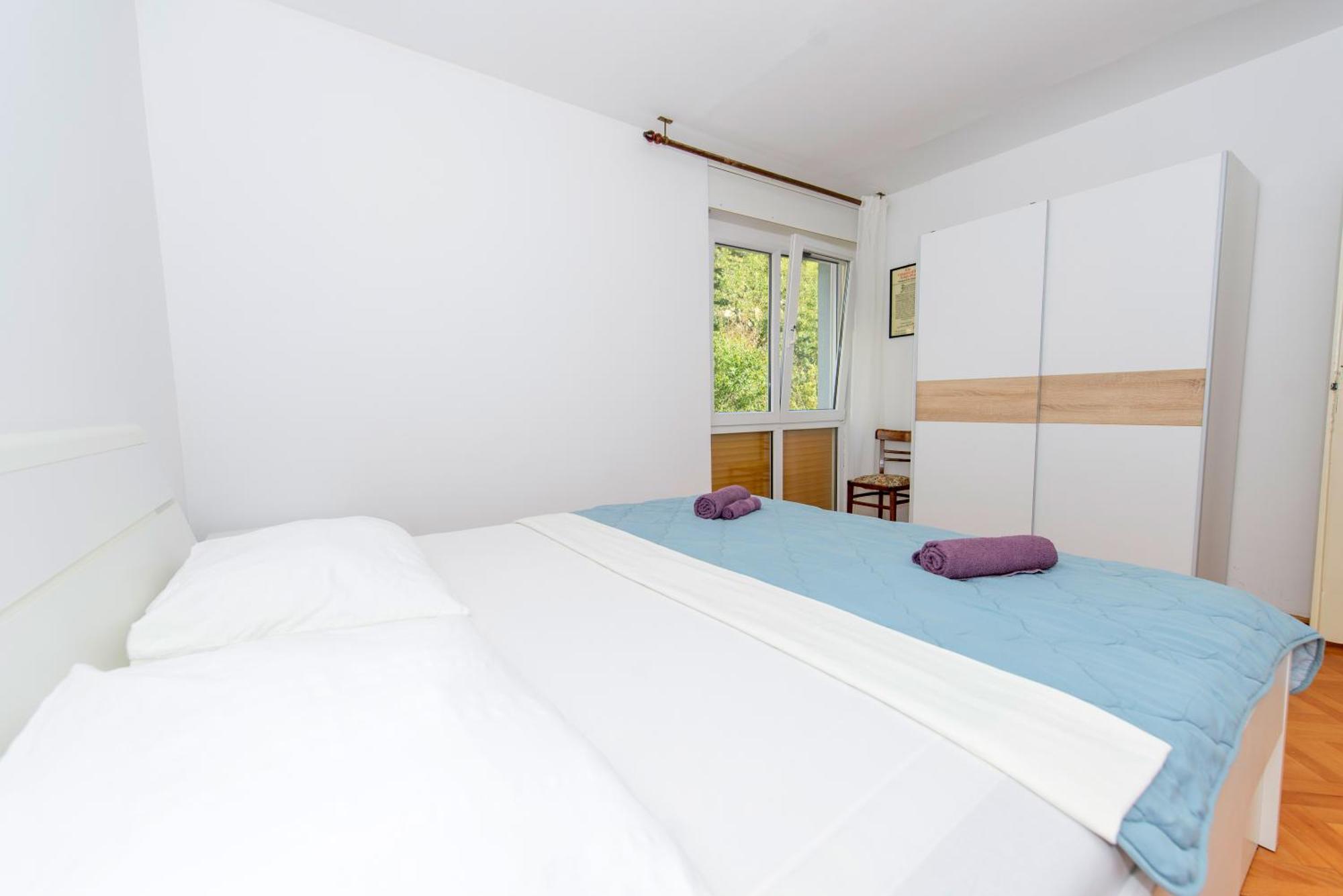 Sunny Apartment Омиш Экстерьер фото
